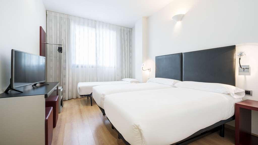 Ilunion Aqua 3 3* Valence